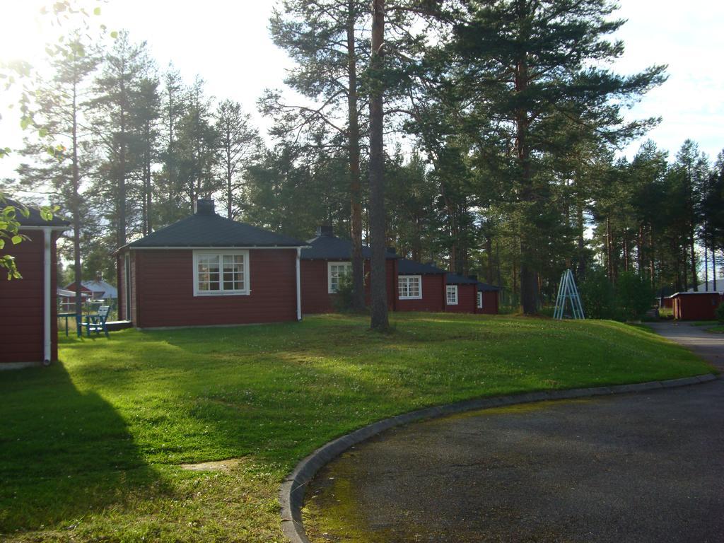 Pajala Cottages Route 99 Bagian luar foto